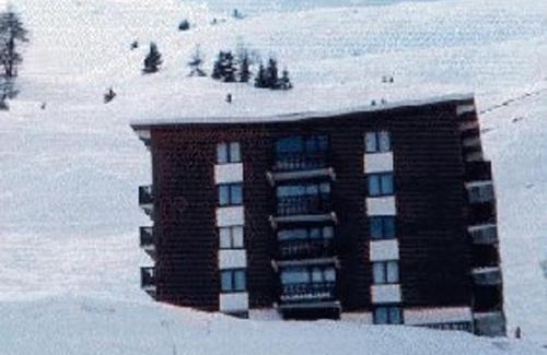Plagne Centre Apartment | Appartement confortable 2 pièces avec vue Mont-Blanc, parking, à 50m des pistes - FR-1-455-109