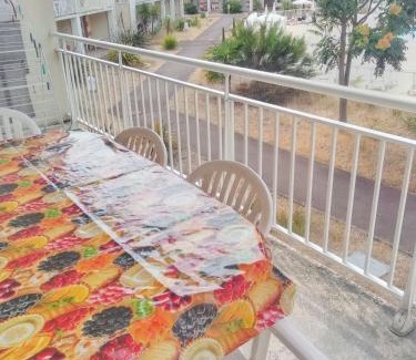 Le Verdon-sur-Mer Apartment | Appartement convivial Le Verdon 35 m² piscine partagée