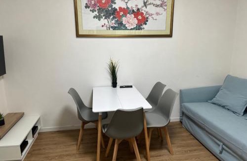 Quartier du Pont-de-Flandre Apartment | appartement Corentin Cariou