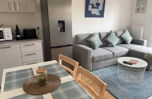 Le Blanc-Mesnil Apartment | Appartement Cosy : Paris/cdg/Parking Prive