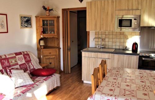 Saint-Jean-de-Sixt Apartment | Appartement cosy avec balcon, parking individuel et WiFi à Saint-Jean-de-Sixt - FR-1-459-165