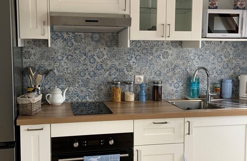 Villers-sur-Mer Apartment | Appartement Cosy, EN Bord DE Mer, Villers Centre, VUE MER Dernier Etage