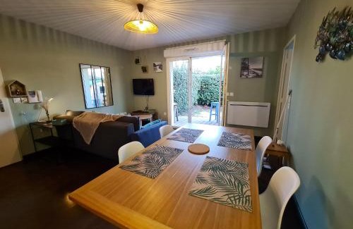 Ares Apartment | Appartement cosy à Arès - 40 m² - Jardin clôturé
