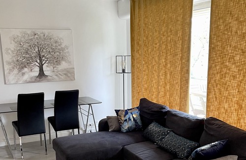 Quartier de Becon Apartment | Appartement Cosy à Courbevoie Avec Parking Privé
