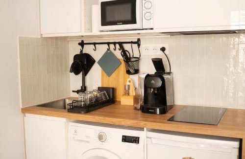 Parc-de-Montsouris Apartment | Appartement cosy à deux pas de la Cité Universitaire, accès direct RER B depuis l'aéroport, animaux acceptés