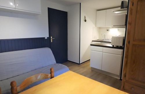 Areches Apartment | Appartement cosy 2 étoiles avec balcon et piscine – Idéal pour 4/5 pers. proche station de ski - FR-1-342-250