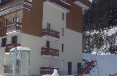 Le Pleynet Apartment | Appartement cosy 2 pièces cabine avec balcon, proche pistes, Le Pleynet - FR-1-557A-31