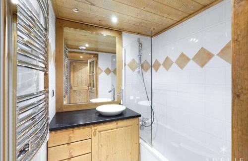 Les Eucherts Apartment | Appartement cosy, 2 pièces, terrasse, parking, proche centre et remontées, Montvalezan - FR-1-398-520