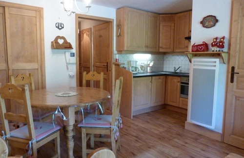 Beaufort Apartment | Appartement cosy, 5 personnes, 1 chambre, 1 coin montagne - ECRINI06