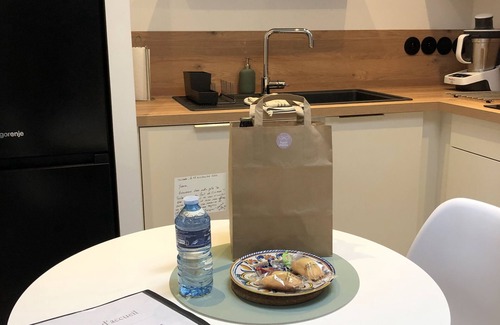 Minimes - Barriere de Paris Apartment | Appartement Cosy Avec Parking, Proche Hyper Centre et Métro