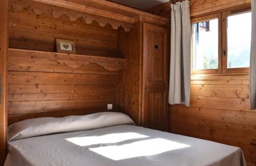 Meribel Village Apartment | Appartement cosy avec piscine, 3 pièces pour 6 personnes à Méribel Village, proche des pistes - FR-1-180-201