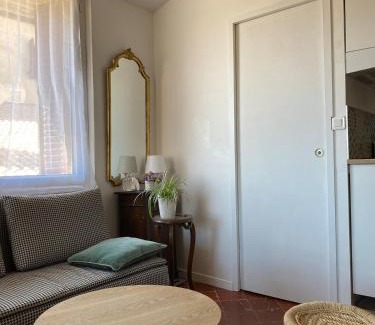 Beziers City Centre Apartment | Appartement cosy