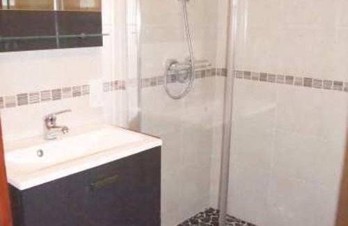 Le Chinaillon Apartment | Appartement cosy au Chinaillon, proche commerces et pistes, 4 pers, animaux admis. - FR-1-467-69