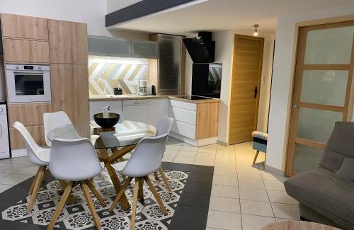 Ares Apartment | Appartement Cosy - Les Ecureuils
