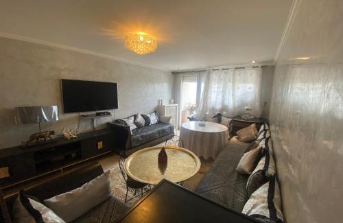 Quartier de la Goutte-d'Or Apartment | Appartement cosy Paris centre Montmartre