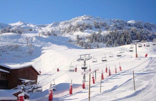 Meribel-Mottaret Apartment | Appartement cosy, proche commerces et pistes, ideal skieurs, 1 ch, non-fumeur - FR-1-355-247
