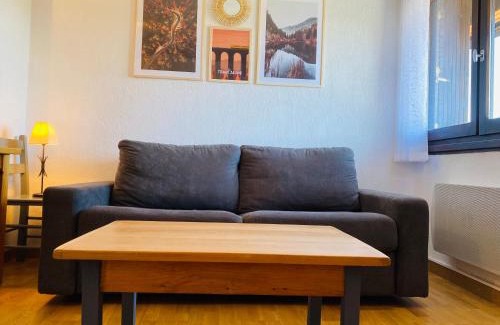 Les Angles Apartment | Appartement cosy proche des pistes avec vue