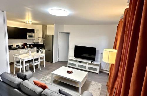 Melun Apartment | Appartement Cozy - Quartier résidentiel