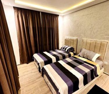 La Ville Haute Apartment | Appartement cozy situé au centre