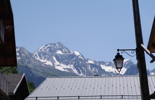 Bozel Apartment | Appartement Dans Chalet de Montagne