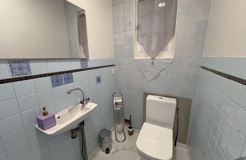 Beziers Apartment | Appartement dans maison au 1er étage avec terrasse jardin ombrage et parking securise
