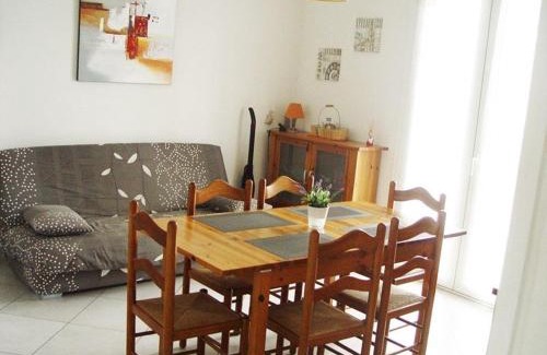 Marseillan Plage Apartment | Appartement de 3 Pièces, 6-8 couchages, 2 terrasses, parking privé - Avenue de la Méditerranée - FR-1-326-479
