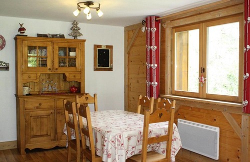 Beaufort Apartment | Appartement de standing, 6 personnes, 2 chambres - ISALINE08