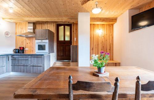 Albiez-le-Jeune Apartment | Appartement Des Fontaines Albiez