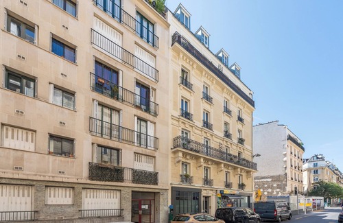 18th Arrondissement Apartment | Appartement Duhesme - Welkeys