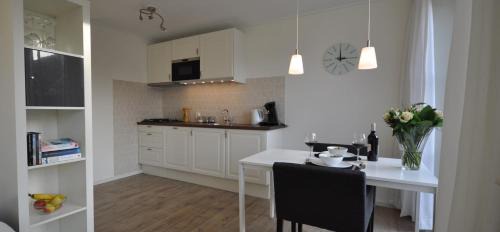 Nes Apartment | Appartement Eigen Tijd