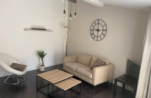 Comedie Apartment | Appartement en Duplex Centre Historique