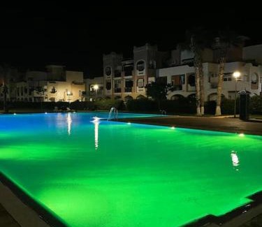 Marina Apartment | Appartement en résidence + grande terrasse sur le toit