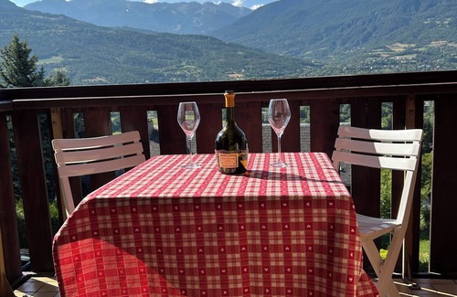 Embrun Apartment | Appartement F2 Avec Large Balcon