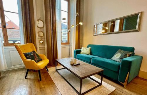 Verdun Apartment | Appartement F2, "La Scène du 66", VERDUN CENTRE, Garage motos et vélo, WIFI, Géré par PrestaZen'Services