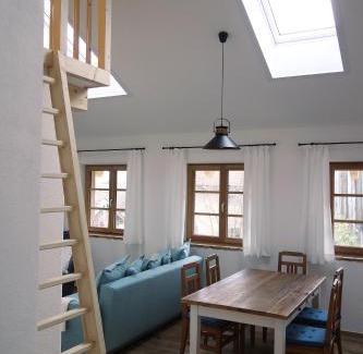 Ebersberg District Apartment | Appartement - Ferienwohnung - FeWo Obernkammer