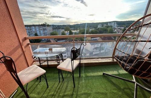 Montceau-les-Mines Apartment | Appartement