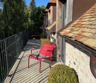 Saint-Pierre-d'Autils Apartment | Appartement d'exception à la campagne