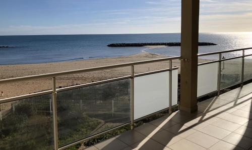 Valras-Plage Apartment | Appartement Front de mer