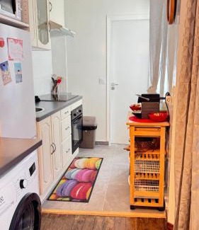 Porte-Saint-Martin Apartment | APPARTEMENT*GARE DE L'EST-PARIS 10
