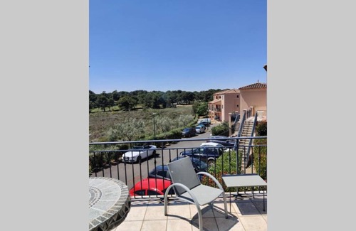 Beziers Apartment | Appartement Golf Saint Thomas - Belle résidence