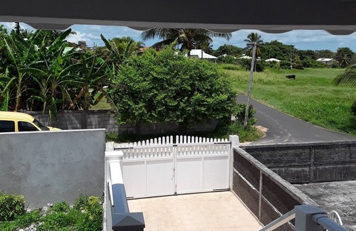 Damencourt House | Appartement Haut de Villa