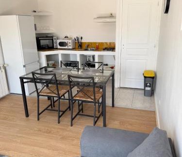 Fabrezan Apartment | Appartement indépendant Chez Amel & Rémi