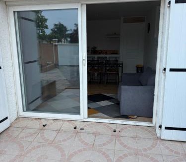 Fabrezan Apartment | Appartement indépendant Chez Amel & Rémi