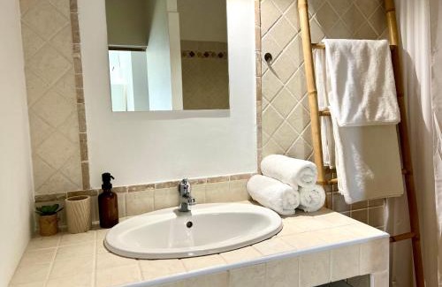 Ortale de Biguglia Apartment | Appartement l'Arancetu vue mer avec piscine