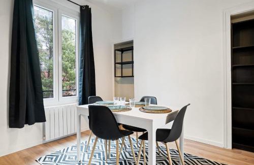 Centre Ville Rive Gauche Apartment | Appartement La Rive Rouen proche centre historique