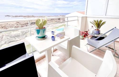 La Chaume Apartment | Appartement les pieds dans leau accès direct sur la côte sauvage - 2 pers