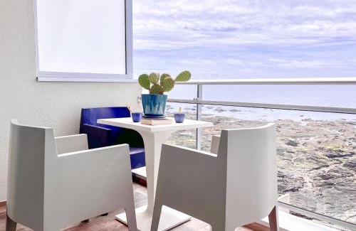 La Chaume Apartment | Appartement les pieds dans leau accès direct sur la côte sauvage - 2 pers