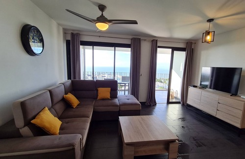 Plateau-Caillou Apartment | Appartement Le Panorama