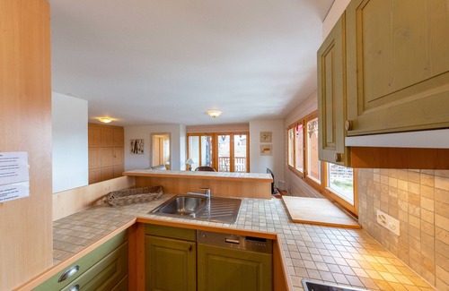 Saint-Pierre-de-Clages Apartment | Appartement Les Chouettes 21
