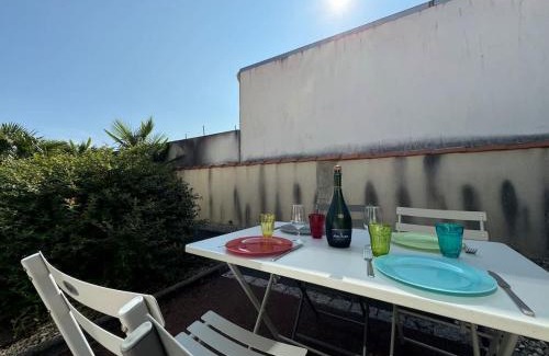 Aytre Apartment | Appartement Les vagues dorées - Résidence Kiwi